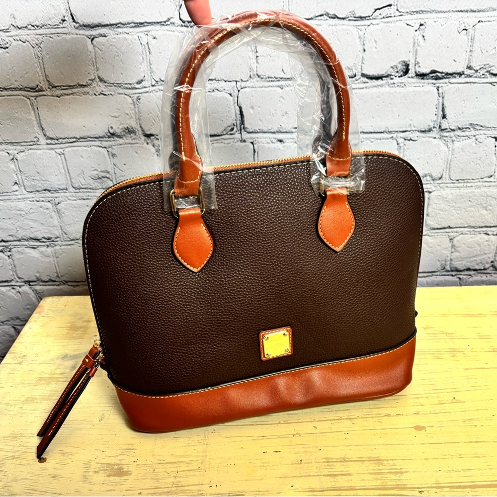 NWT Top Handle Zipper Satchel with Crossbody Strap